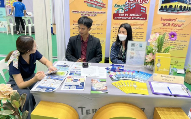 ออกบูธให้คำปรึกษานักลงทุนในงาน #KoratCarbonNeutralityExpo2025 ครั้งที่3​
